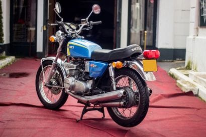 1974 SUZUKI GT 380
Serial number 55657 

Delivered...