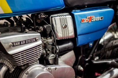1974 SUZUKI GT 380
Serial number 55657 

Delivered...