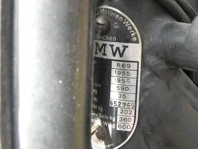 1957 BMW R69
Serial number 652769

Beautiful...