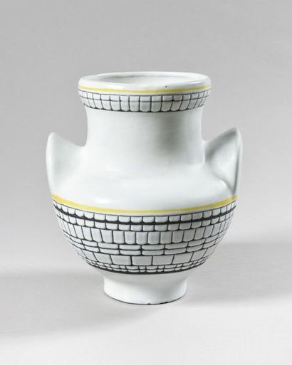 ROGER CAPRON (1922-2006)
Baluster vase with...