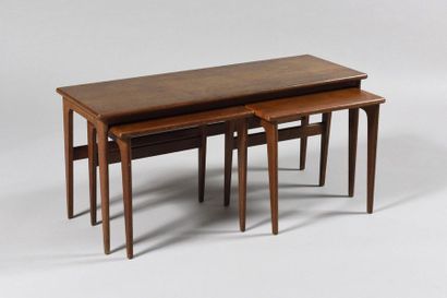 SCANDINAVE WORK Three teak tables with rectangular...