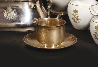 PRESENT DE L’EMPEREUR Napoléon III Tasse...