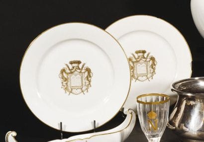 MANUFACTURE DE SEVRES Deux rares assiettes....