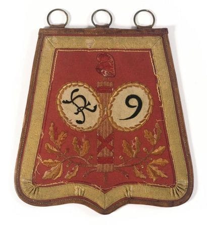 Sabretache de hussard du 9e régiment. En...
