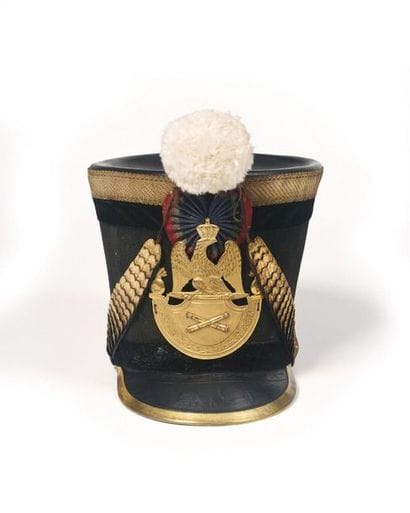 Shako d’officier d’artillerie modèle 1812....