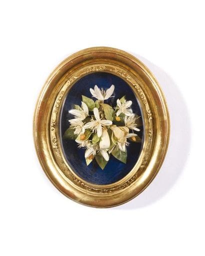 Petit bouquet rond de fleurs d’oranger en...