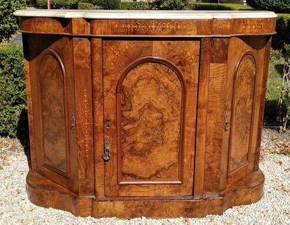 MEUBLE D'APPUI en placage de loupe et marqueterie...