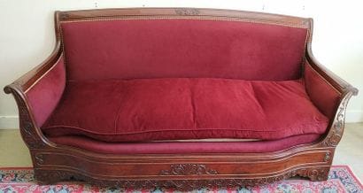 BANQUETTE in mahogany moulded and carved...