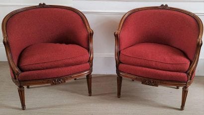 PAIR OF CHERRY BERGERES with a gondola backrest...