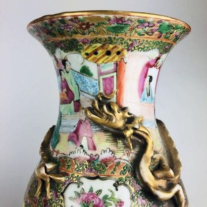 CHINA Pair of baluster vases made of Canton...