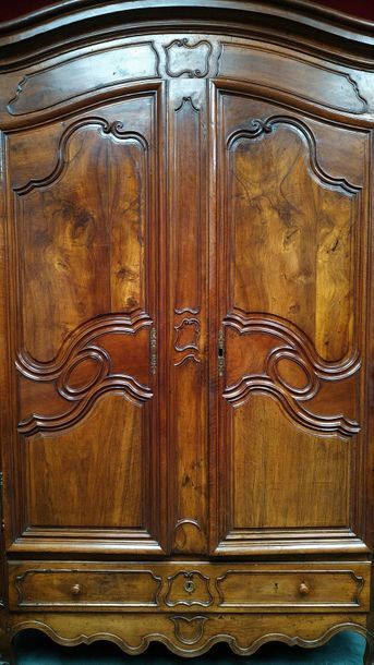 Beautiful BRESSANE CABINET in moulded and...