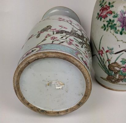 CHINA Two pair of baluster-shaped vases made...