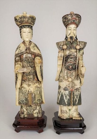 CHINA Couple of dignitaries Pair of large...