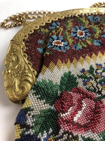 BURSE in polychrome pearls, the frame in...