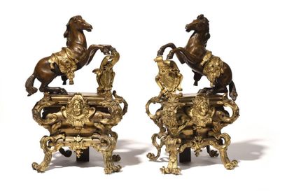 Rare Pair of bronze fireworks with a double...