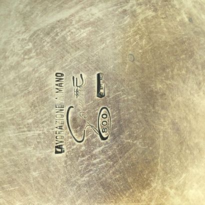 Silver CHOPPER with chiselled decoration...