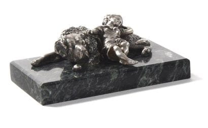 PAPER PRESS

Silver, marble

Punchings: 1я...