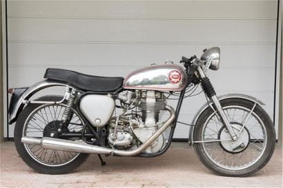 1956 BSA GOLDSTAR 500
Succession de Monsieur...