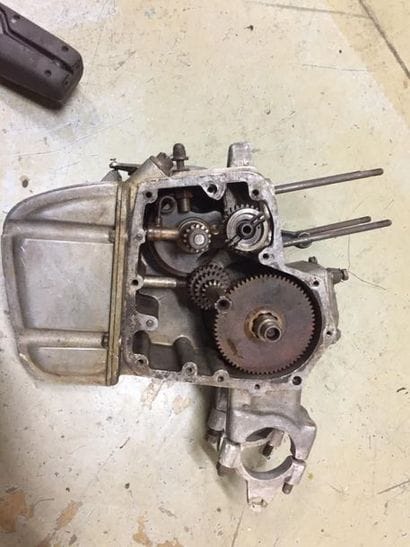 1957 MOTOM 48
Moteur numéro 188428



La...