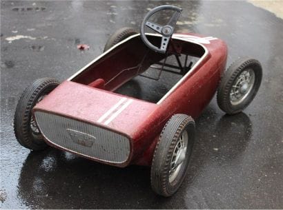 Lotus F1

Voiture à pédales de marque MG...