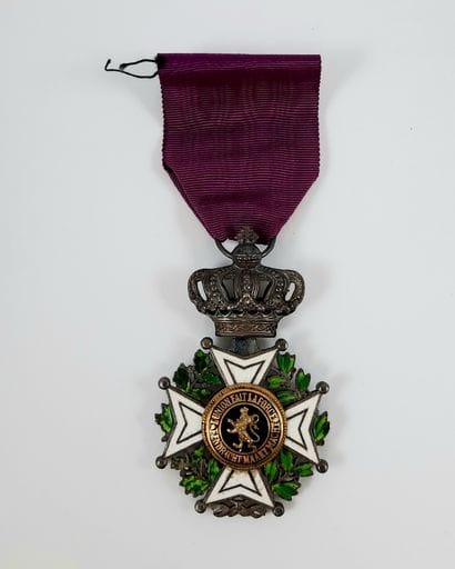 BELGIQUE. ORDRE DE LEOPOLD. Croix de chevalier...