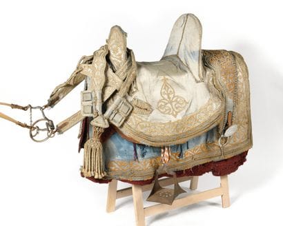 SELLE ORIENTALE DE FANTASIA. Avec son harnachement,...