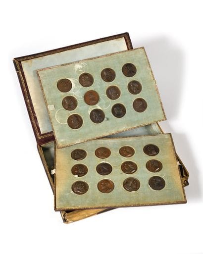« GALERIE METALLIQUE DES GRANDS HOMMES »...