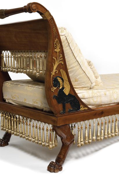 LIT DE REPOS en acajou, placage d’acajou,...