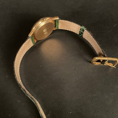 OMEGA Ref: 1323004. Circa 1960. Yellow gold...