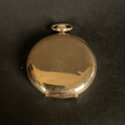 OMEGA About 1900 Yellow gold gousset watch...