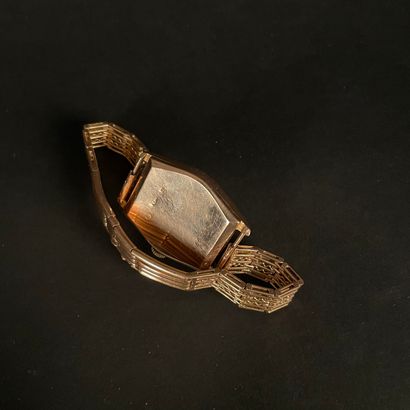 
RUSSIAN FLODEGA POBEDA 

Circa 1950. 

Ref...