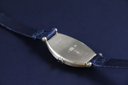 CARTIER TONNEAU Ref: 102XXX. Case back ref...