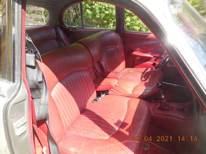 1968 JAGUAR 420
Numéro de série 1F2T124DN

Rare...