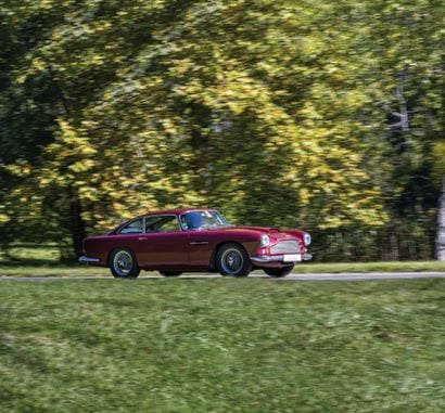 1961 ASTON MARTIN DB4 « SERIES III »
Numéro...