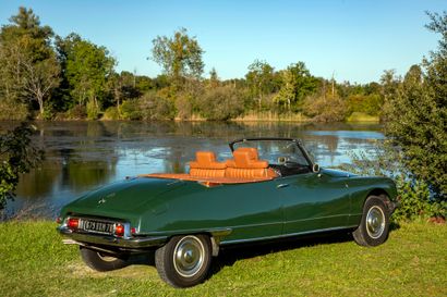 1968 CITROËN DS 21M CABRIOLET
Série 4488583

Moteur...