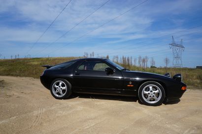 1995 PORSCHE 928 GTS
_Superbe Configuration

_Historique...