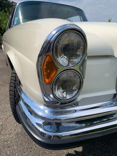 1970 MERCEDES BENZ 280 SE 3.5 COUPE
	Ligne...