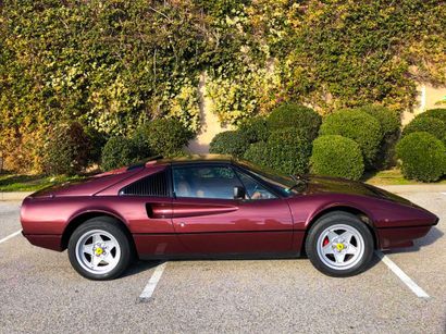 1981 FERRARI 308 GTSI
Numéro de série ZFFUA13AXFOO53419

Peinture...