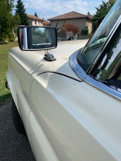 1970 MERCEDES BENZ 280 SE 3.5 COUPE
	Ligne...