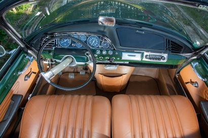 1968 CITROËN DS 21M CABRIOLET
Série 4488583

Moteur...