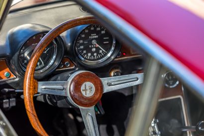 1969 ALFA ROMEO 
Châssis AR1368112

Moteur...