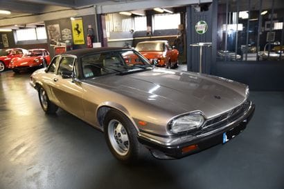1986 JAGUAR XJ-SC
Châssis n° SAJJNACW4CC13321

Carte...