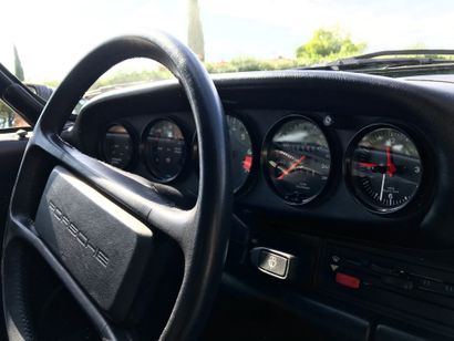 1989 PORSCHE 911 CARRERA SPEEDSTER
Numéro...