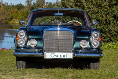 1969 Mercedes-Benz 250 SE COUPE W111
Numéro...