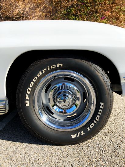 1964 CHEVROLET CORVETTE C2 STING RAY
Numéro...
