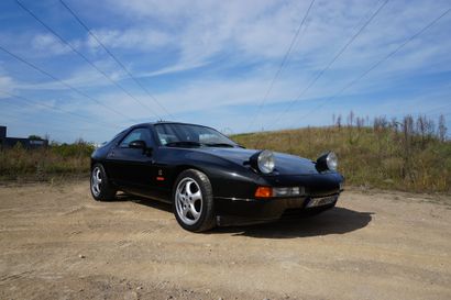 1995 PORSCHE 928 GTS
_Superbe Configuration

_Historique...
