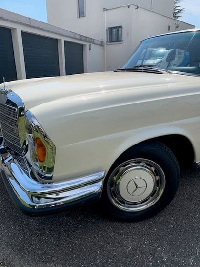1970 MERCEDES BENZ 280 SE 3.5 COUPE
	Ligne...