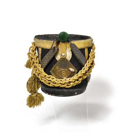 RECONSTITUTION D’UN SHAKO DU 8E REGIMENT...