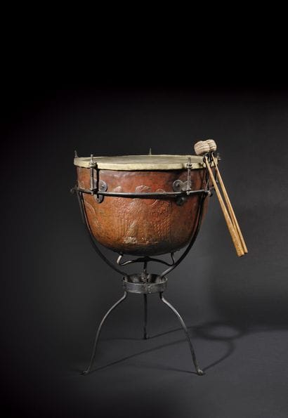 
RARE AND IMPORTANT KETTLE OF TIMBALIER WITH...