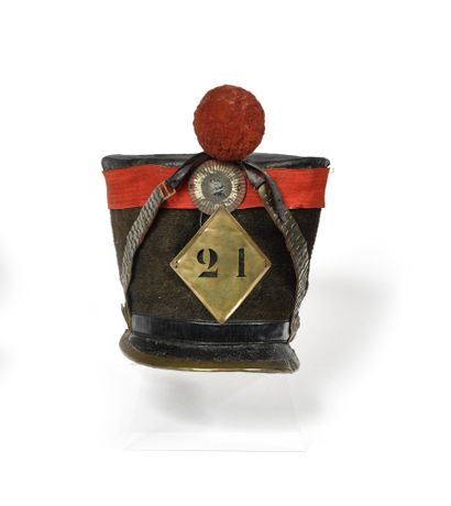 RECONSTITUTION D’UN SHAKO DU 21E REGIMENT...